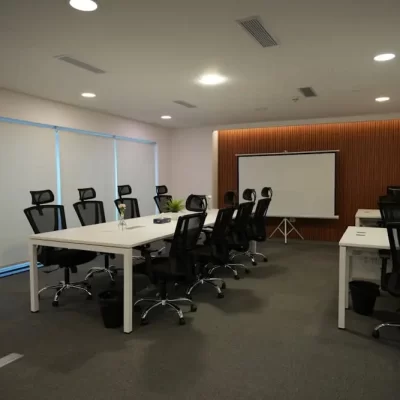 How to Choose the Perfect Conference Room for Your Business Needs