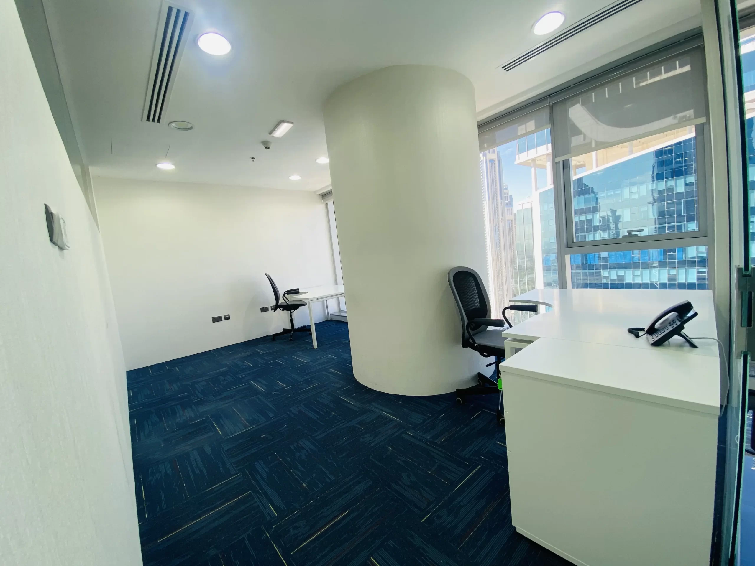 Why Dubai's Private Offices Are Perfect for Freelancers and Entrepreneurs