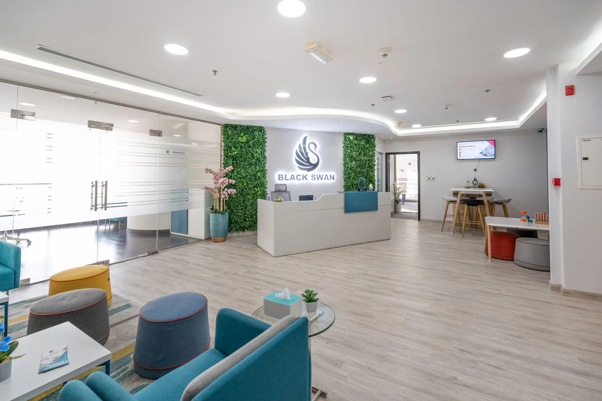 Business Bay vs DIFC: Which Location is Better for Your Office