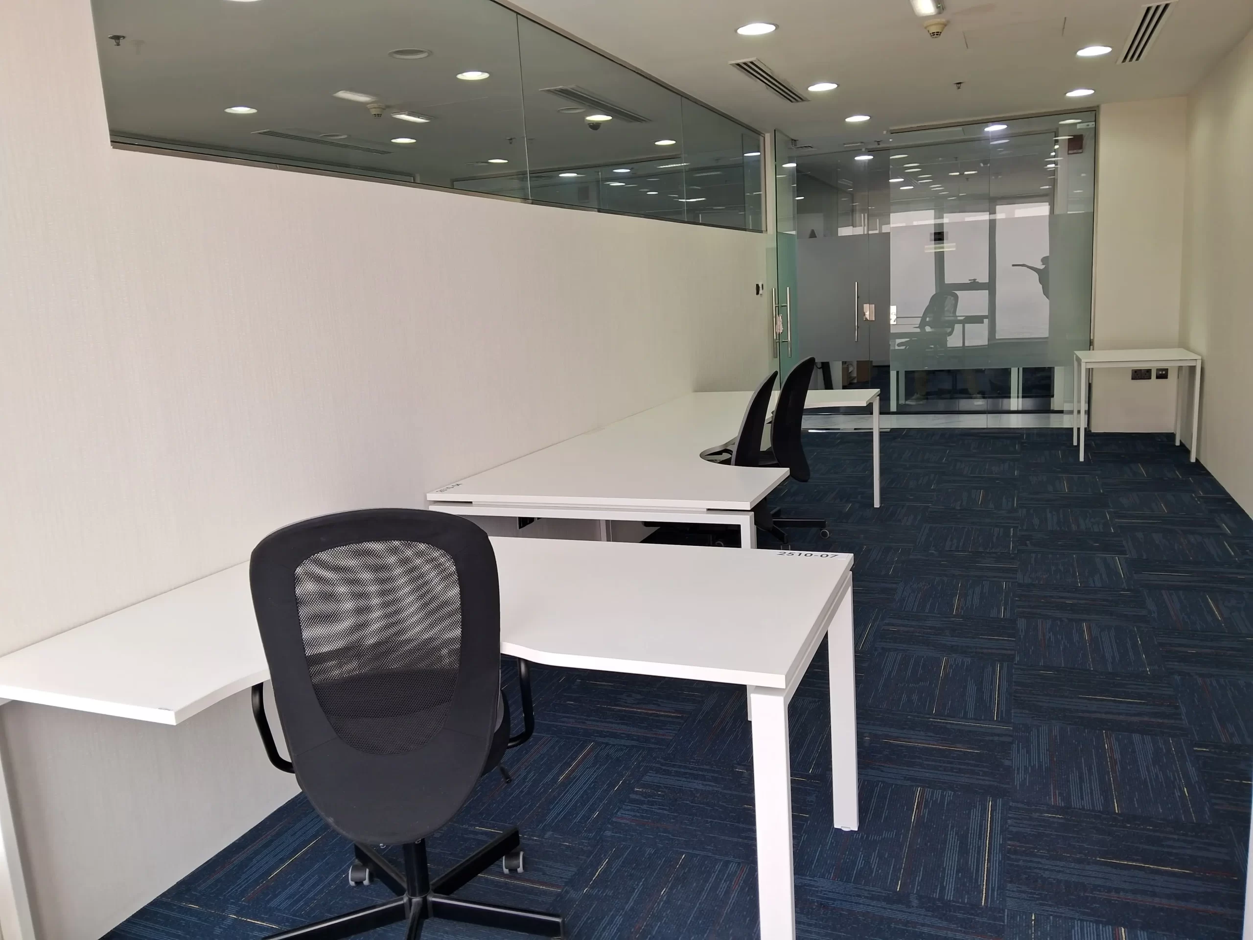 How to Choose the Right Size Private Office in Dubai for Your Team